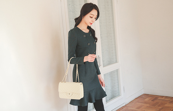 金戒指风衣美人鱼连衣裙