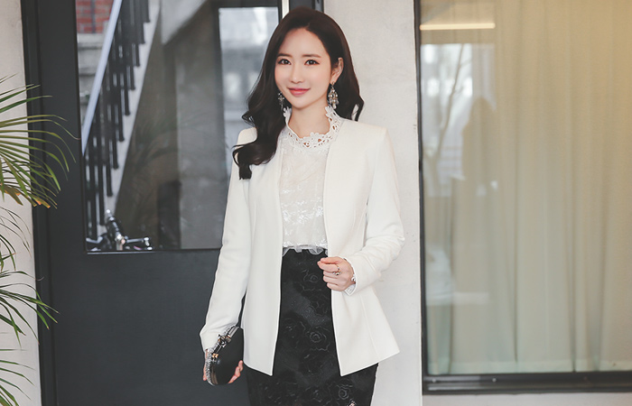 最少配色双领外套