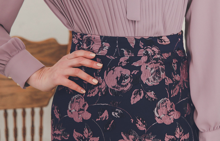 提花东方的花裙子