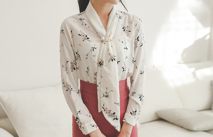 Fleur围巾和胸部SET女士衬衫