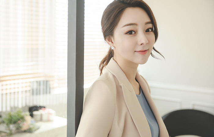 基本的修身单身外套