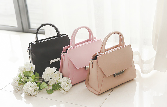 包络金属装饰品中手提包