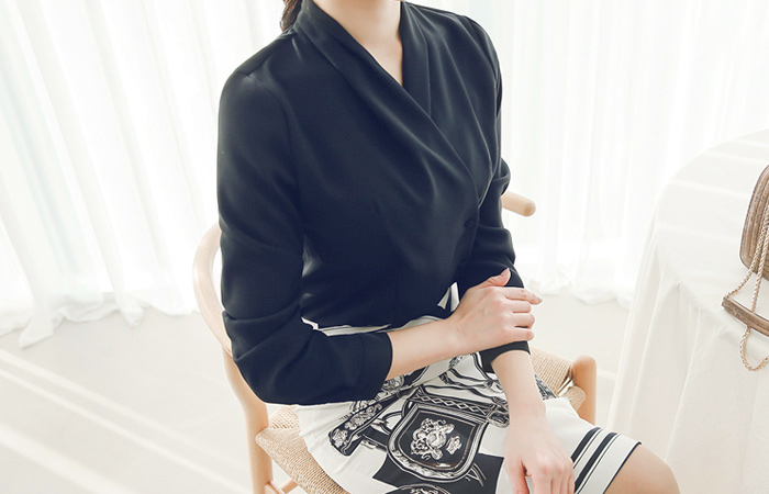 现代按钮说唱女人衬衫