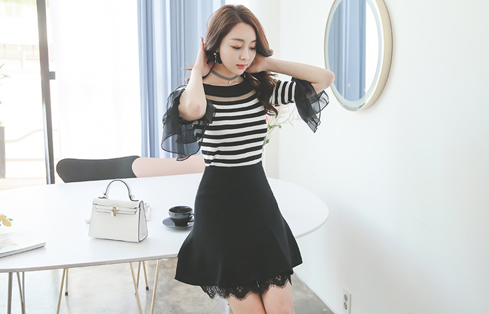 蕾丝和海军上将下摆