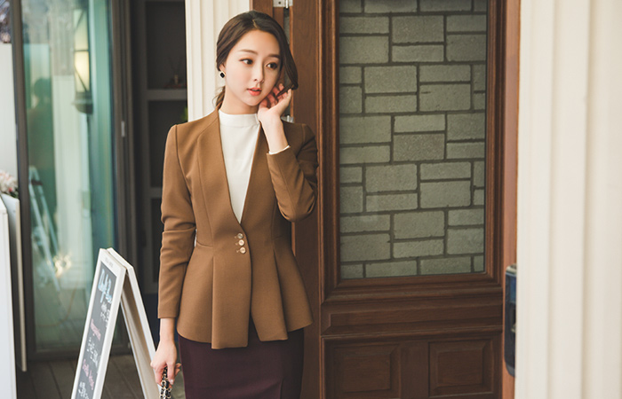 黄金按钮折叠页梅花外套