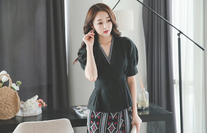 泡沫泡沫宽腰带亚麻外套