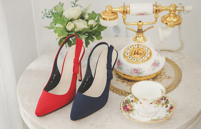 [33]汽车图案女士方蝴蝶结吊索回山