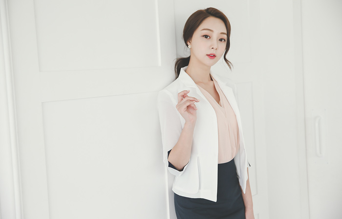 袖色胡椒单身短外套