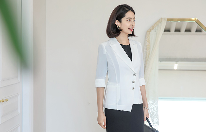 三扣不规则地幔（夏季）