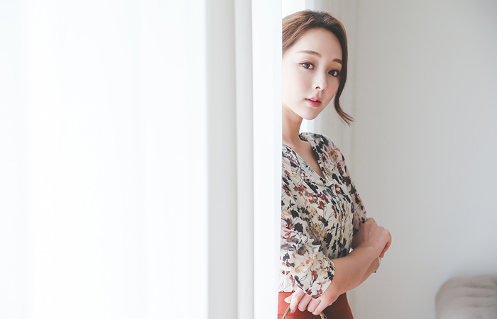 Polling Flower Open卡拉女子衬衫