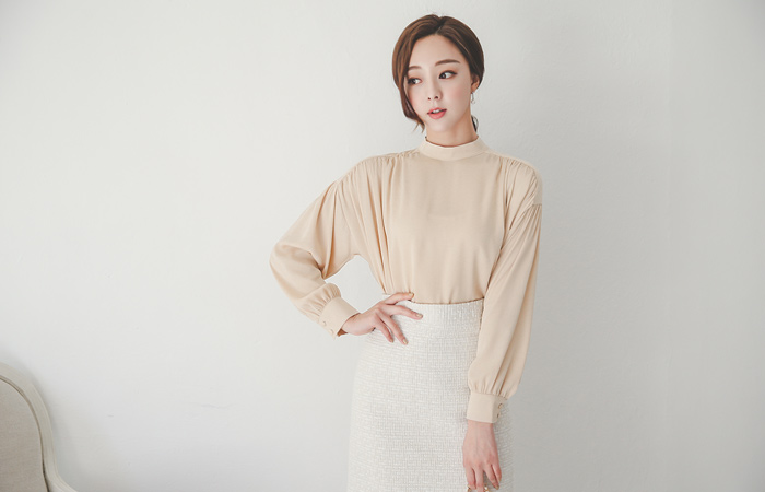 Romance挎包Shirring高龄女衬衫