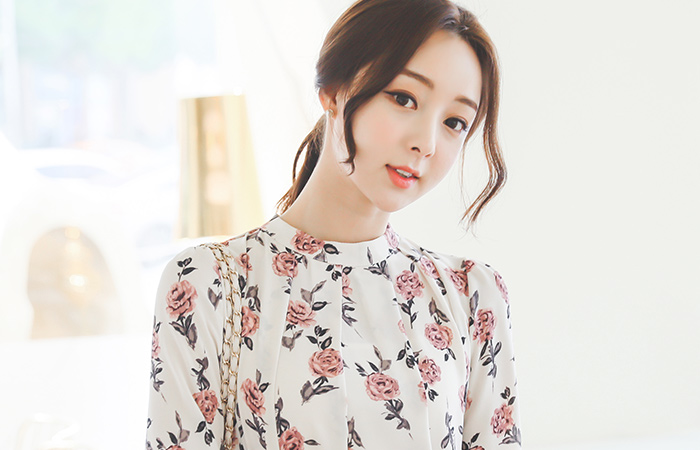 玫瑰石英折叠女人衬衫