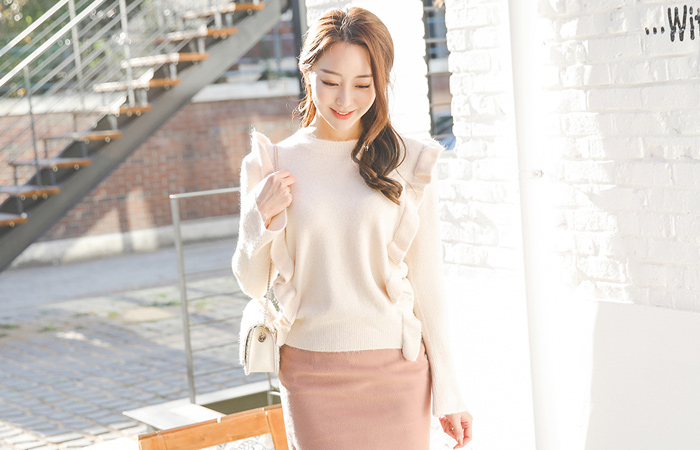 黑貂侧面皱褶粘胶织人衫