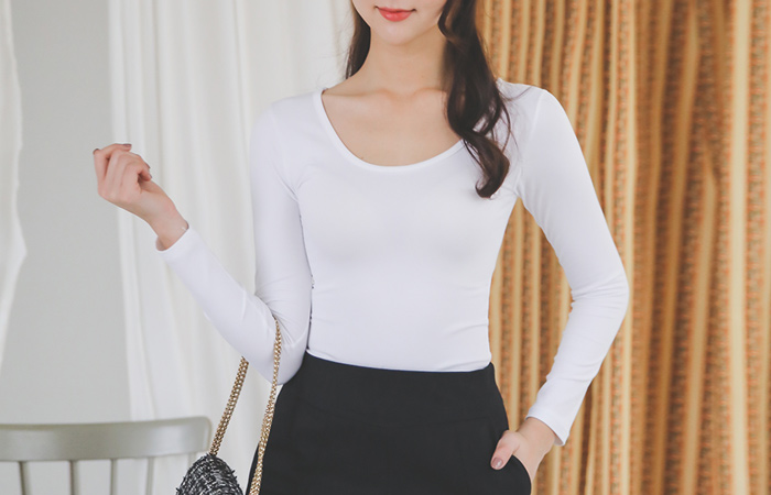 Body U Neck Hitec T恤衫