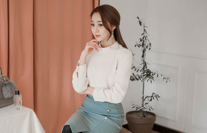 侧珍珠脖子莫脖子女人