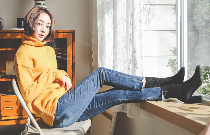 侧开衩弹力加绒牛仔裤