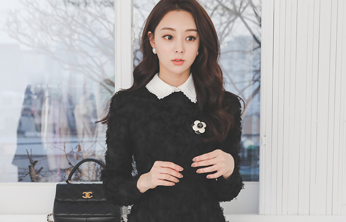 混合流苏蕾丝领连衣裙