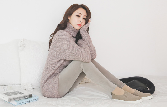 混色渲染侧纽扣高龄长款针织衫