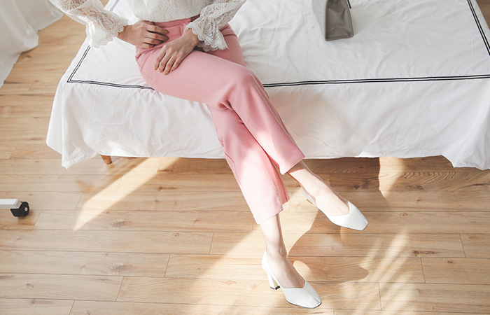 贴兜柔丝羊毛靴型裤宽松长裤