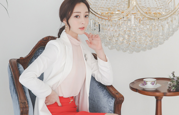 简单 口袋 单纽扣 合身定制 外套(spring)