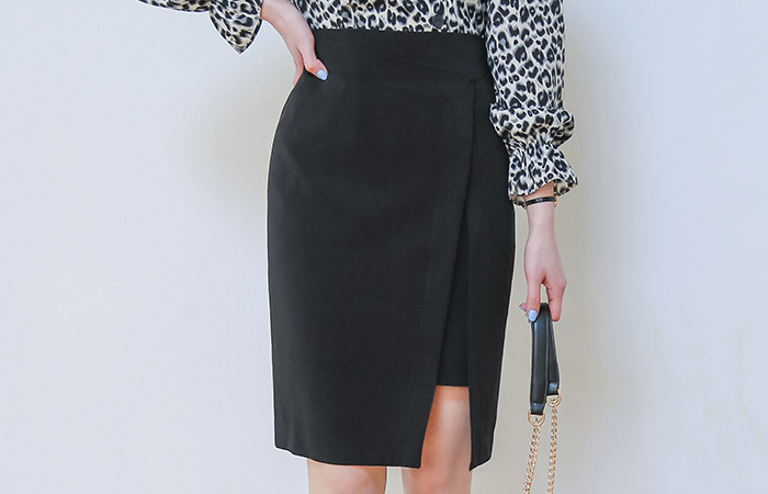 分层 侧纽 开衩 裙子