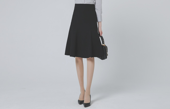 腰头 三角襟 开叉 喇叭 长裙