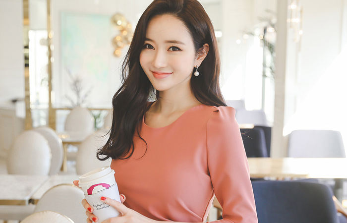 胡布利岁的窗帘剪切连衣裙