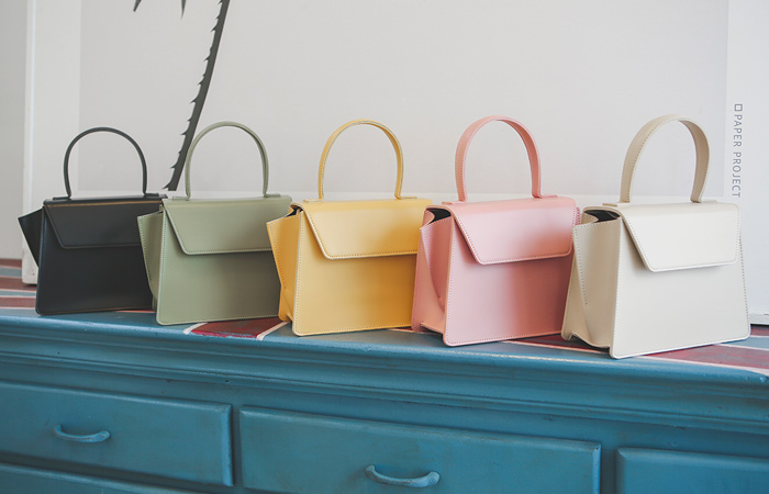 方形形状翻盖风格带状包