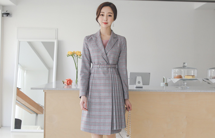 伦敦 束带  侧纽 褶边 长款夹克