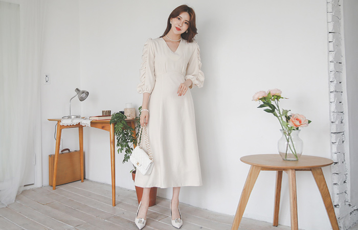 爱丽丝 泡泡袖 褶皱 喇叭 连衣裙