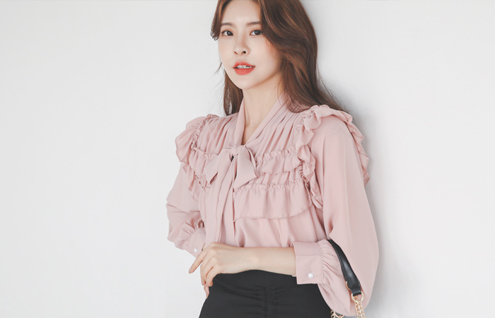 浪漫 皱裥打褶 蝴蝶结领结 罩衫