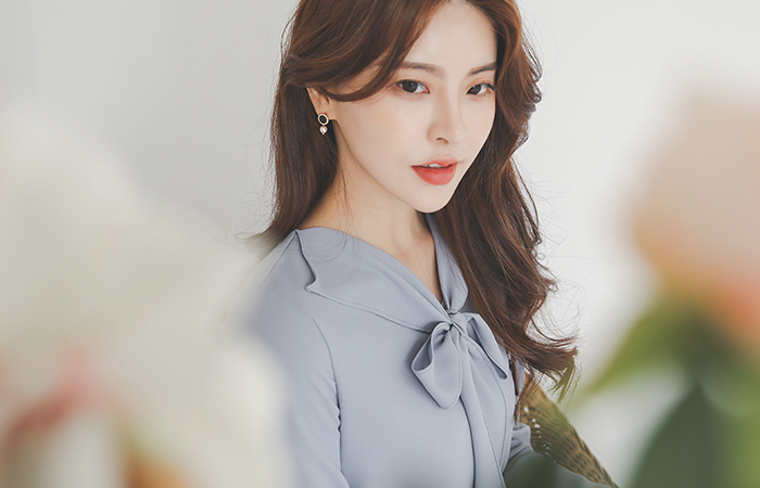 可爱 蝴蝶结领结 翼领 罩衫