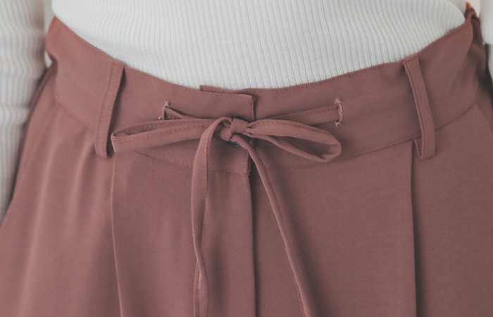 串 后侧松紧带 舒服 宽松 裤子