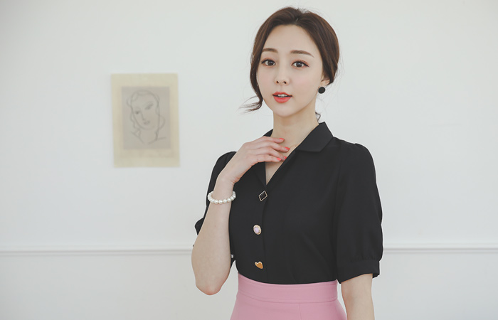 各色各样 宝石纽扣 V字领 罩衫