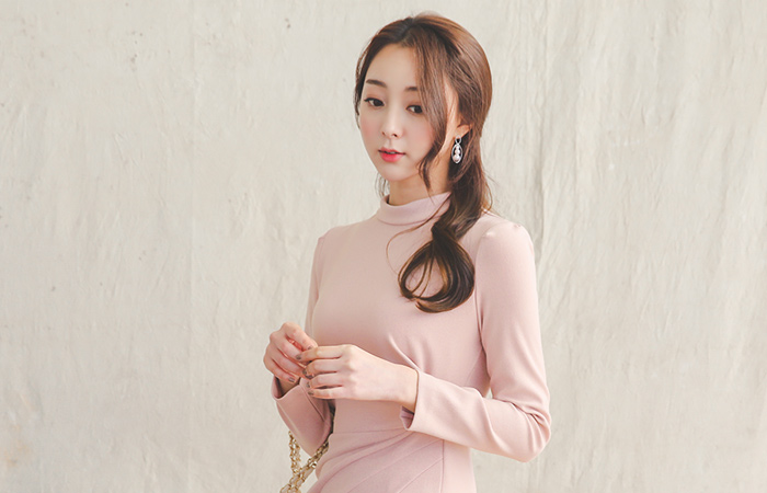 Josephine捏褶缝衣衣裙