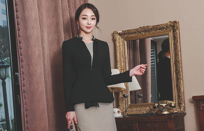 珍珠可拆卸围巾线条外套