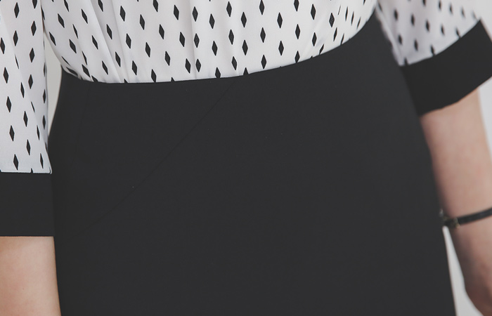 不规则 开叉 修身 弹力 裙子