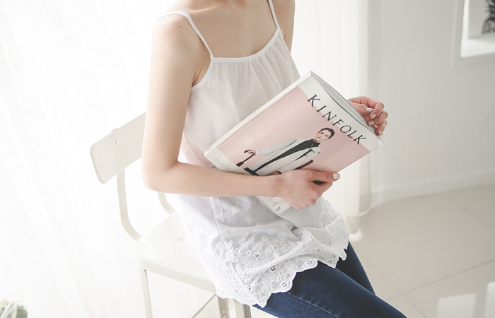 鸡眼刺绣无袖上衣女衬衫