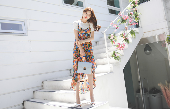 花束 不规则 褶裥 吊带 雪纺 连衣裙