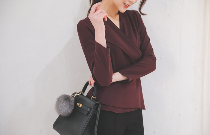 双V  - 字母不褪色的女人