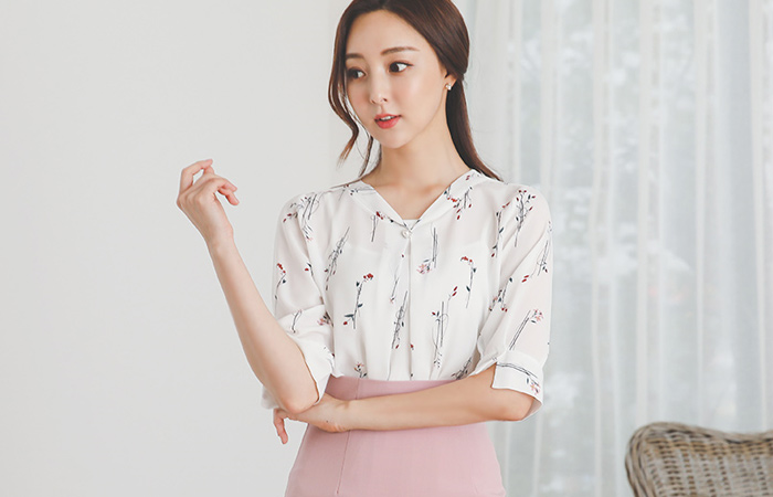 花纹 珍珠扣 细褶 罩衫