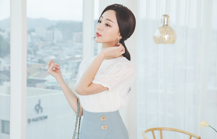 波浪卷 雪纺 裁剪 圆领 罩衫