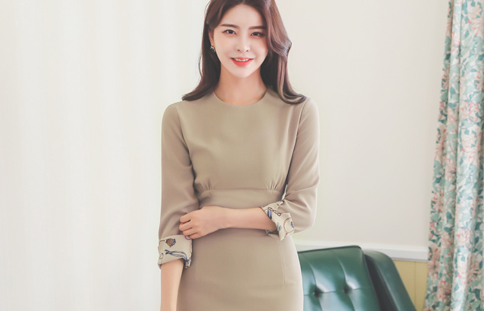 链印染 卷边 7分袖 褶皱 H字型 连衣裙