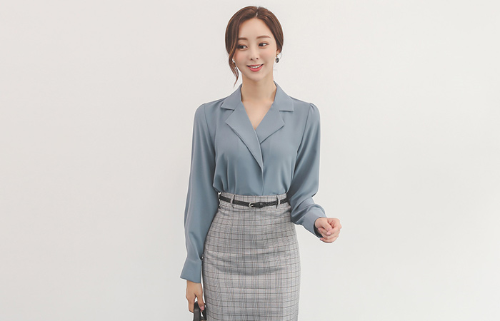 宽松 敝领 侧纽 扣子 罩衫