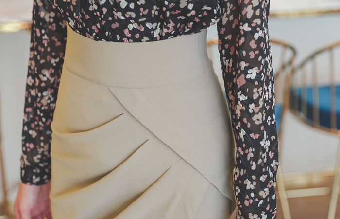 华丽 褶皱 圆领 开衩 裙子