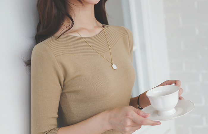 柔丝 船形领 喇叭 针织衫 连衣裙