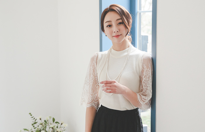 精品蕾丝袖针织衫