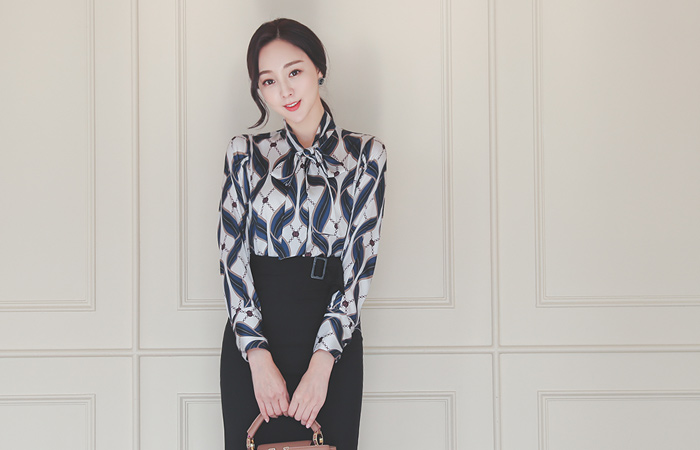 波浪卷 链条 缎子 围巾 罩衫