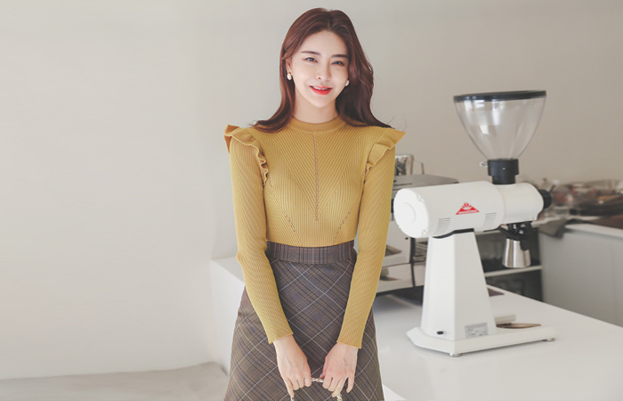 钻石纹 印花 荷叶边线条 条绒 针织衫