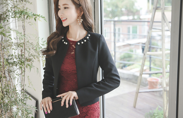 珍珠花边剪切四舍五入外套